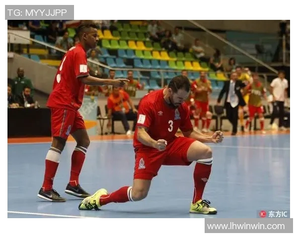 伊朗与伊拉克上半场激战回顾球员表现与战术分析